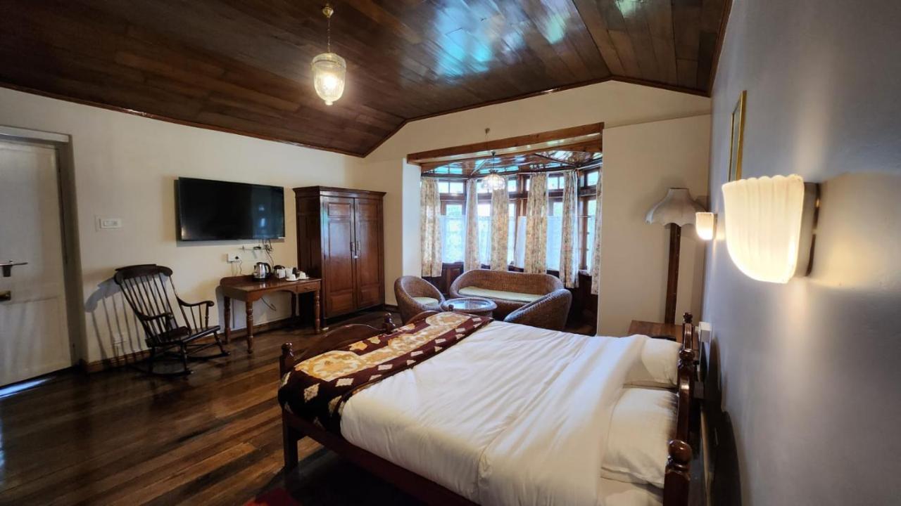 Ivanhoe Hotel Darjeeling  Bagian luar foto
