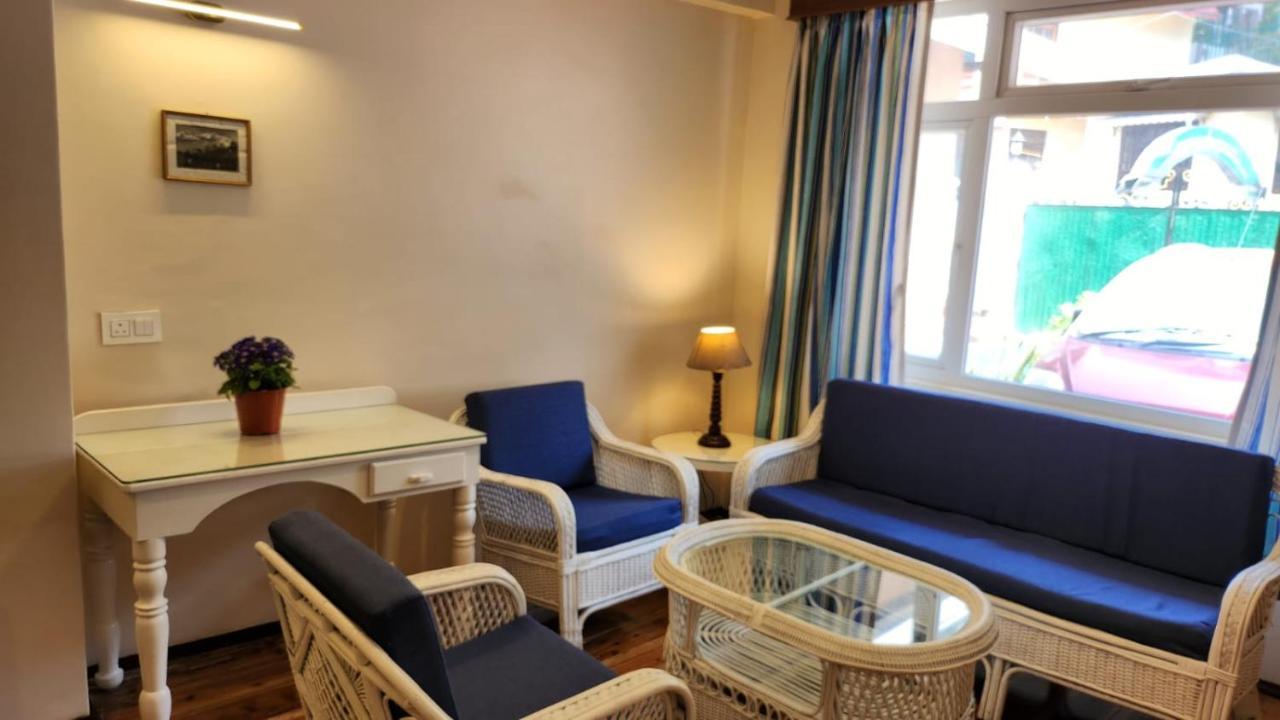 Ivanhoe Hotel Darjeeling  Bagian luar foto