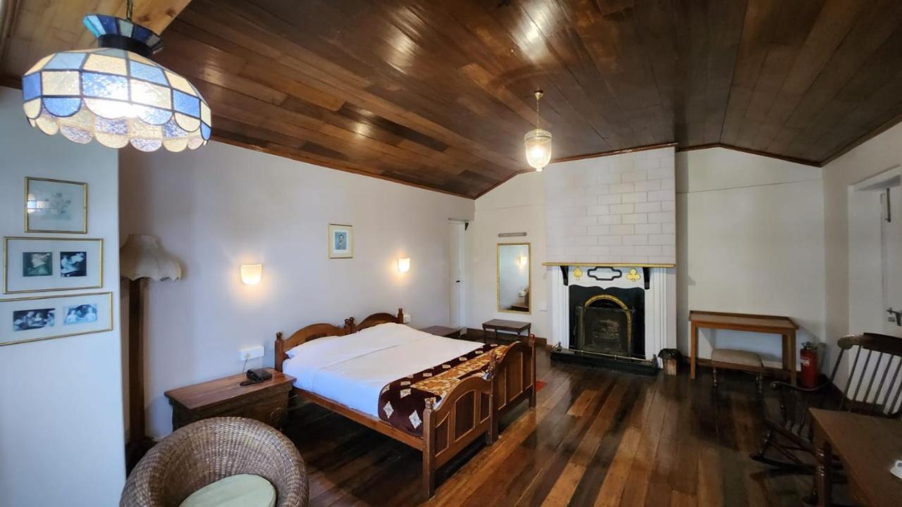 Ivanhoe Hotel Darjeeling  Bagian luar foto